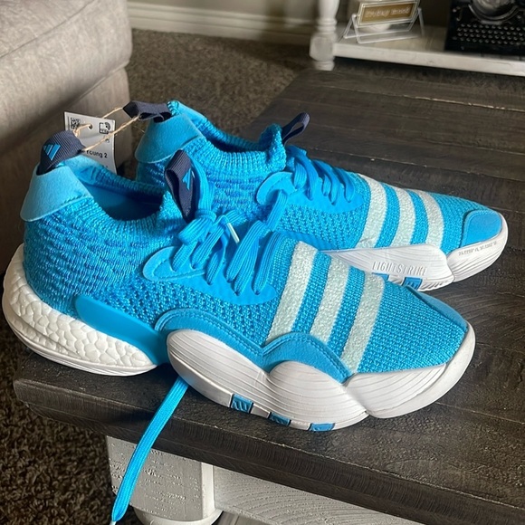 Adidas Trae Young 2 - Picture 1 of 8